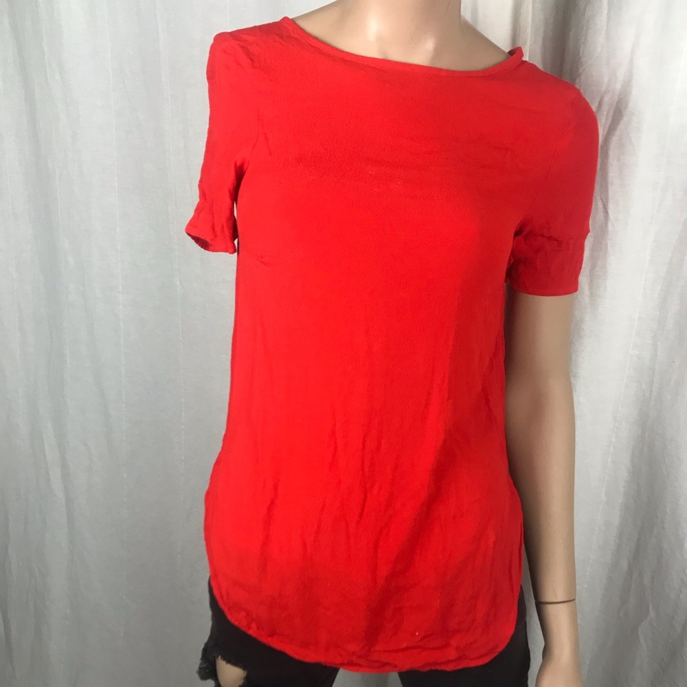 Bright red Top